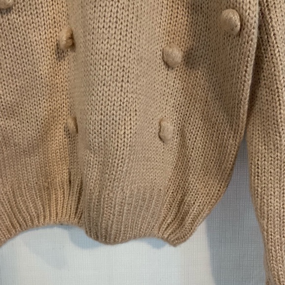 🎉HP🎉 NWOT sweater with Pom poms - Picture 4 of 4